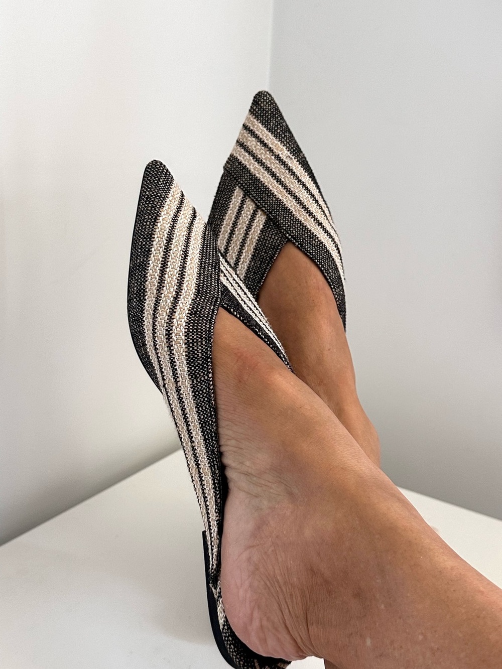 Zara Europe Striped Pointed-Toe Slip-On Mules in Black and Cream